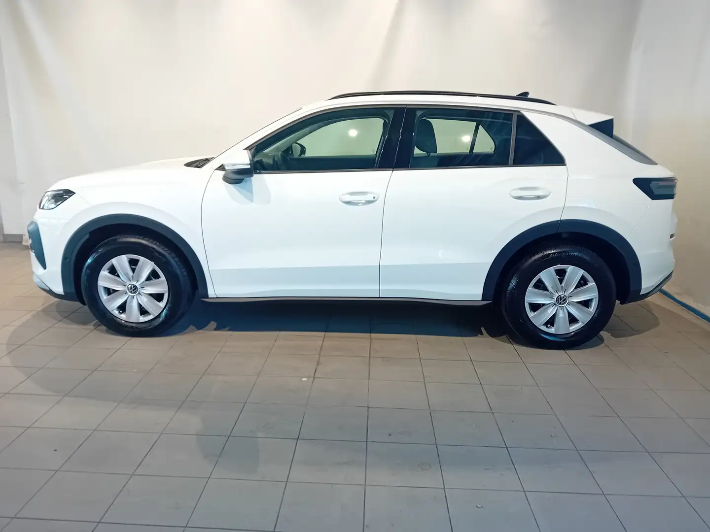 Volkswagen T-Roc 4Me eTSI DSG Weiß - 2