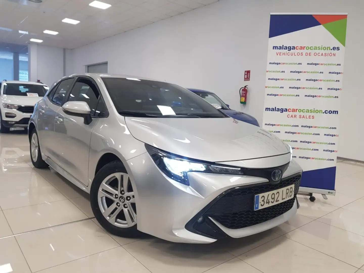 Toyota Corolla 125H Active Tech Argent - 1