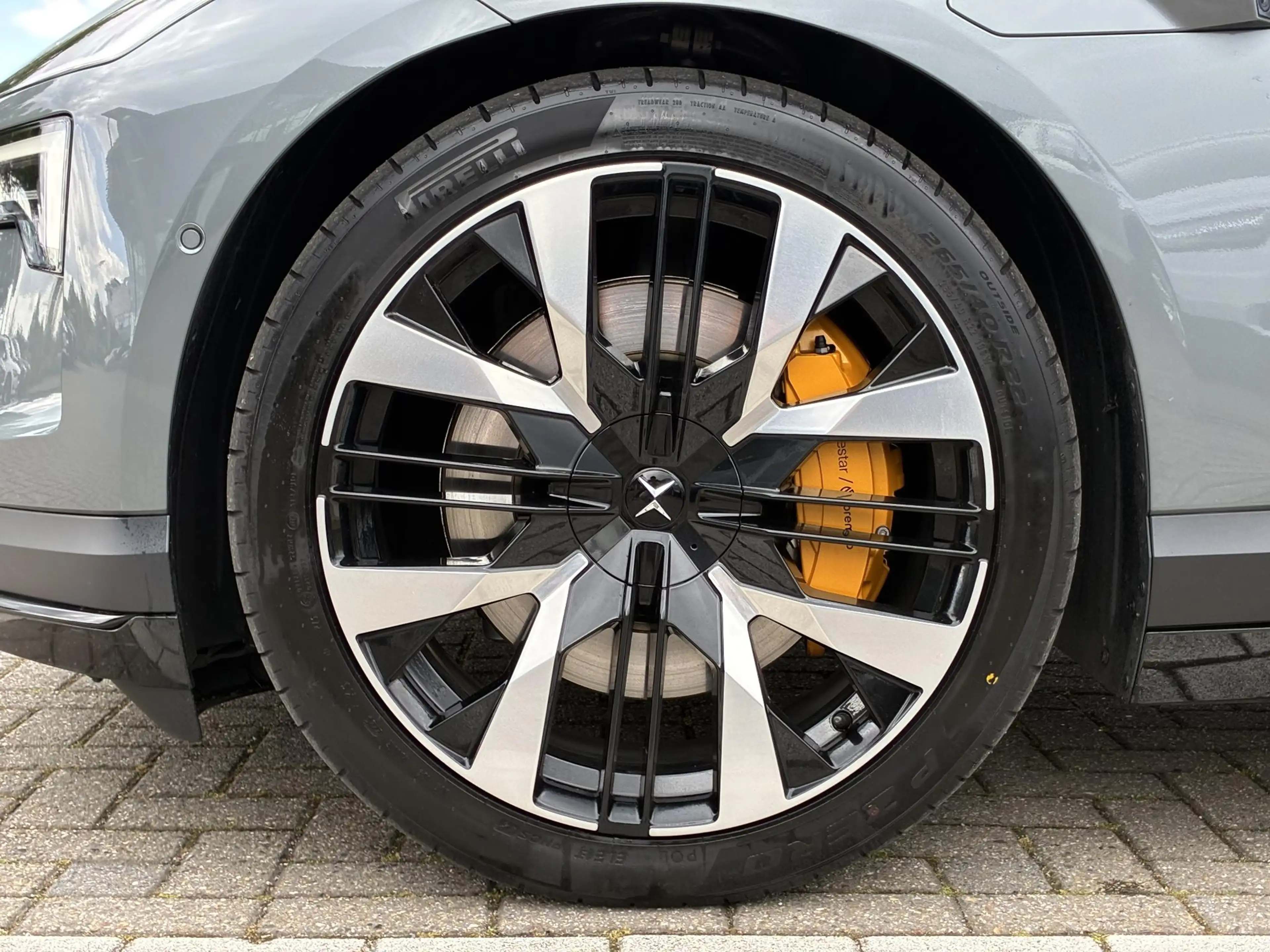 Polestar 4 Long Range Dual motor Plus 100 kWh Polestar 4 Long — photo 5