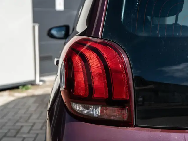 Peugeot 108 view 13