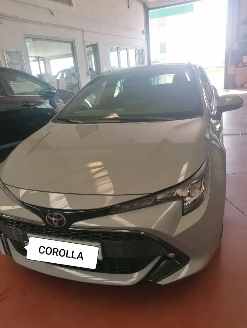 Toyota Corolla touring turbo 1.2 essence - 1