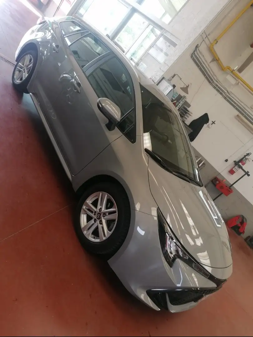 Toyota Corolla touring turbo 1.2 essence - 2