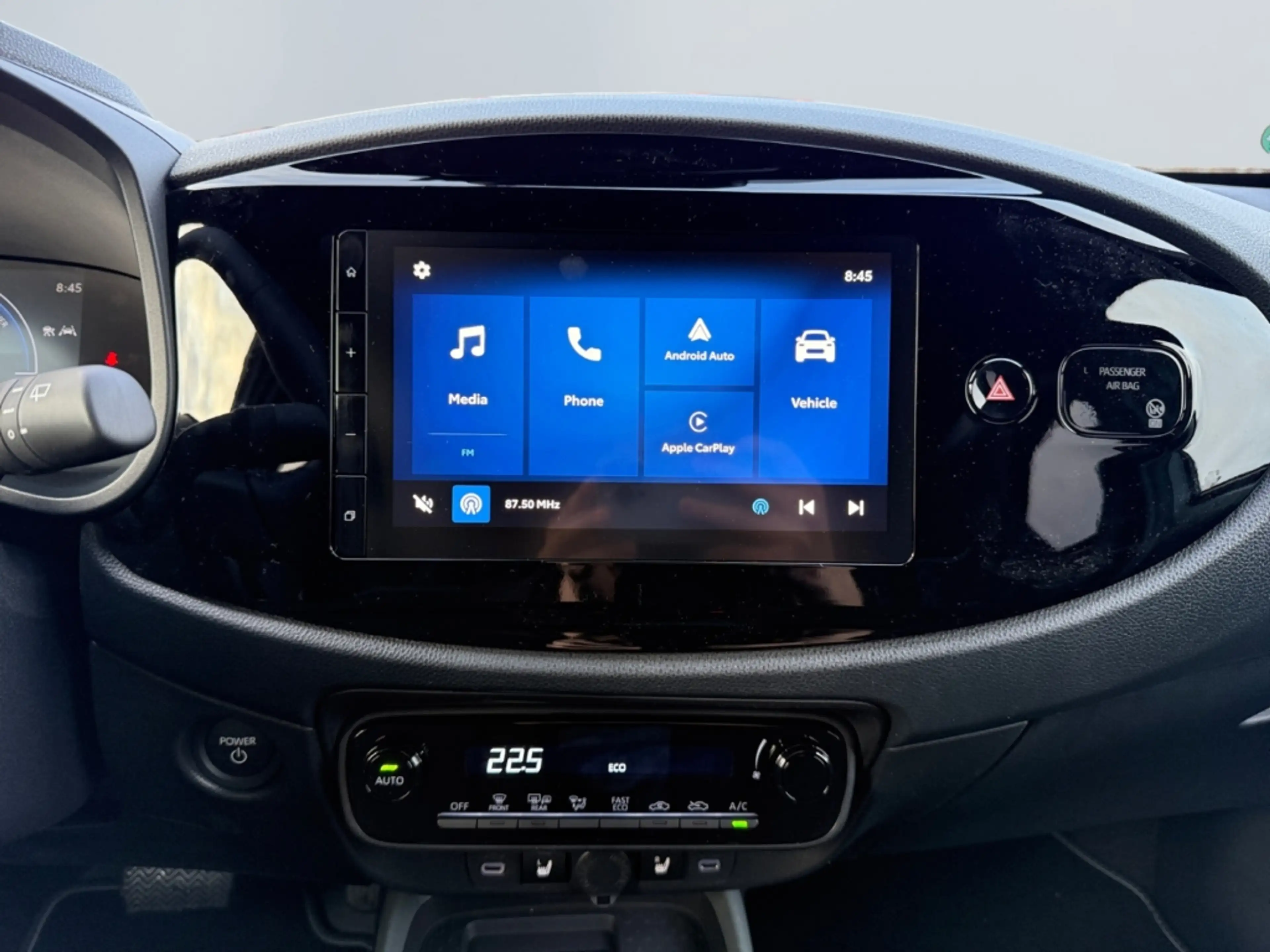 Toyota Aygo X Hybrid *Pdc Vo.&Hi. *Keyless *Sitzheizung — photo 13