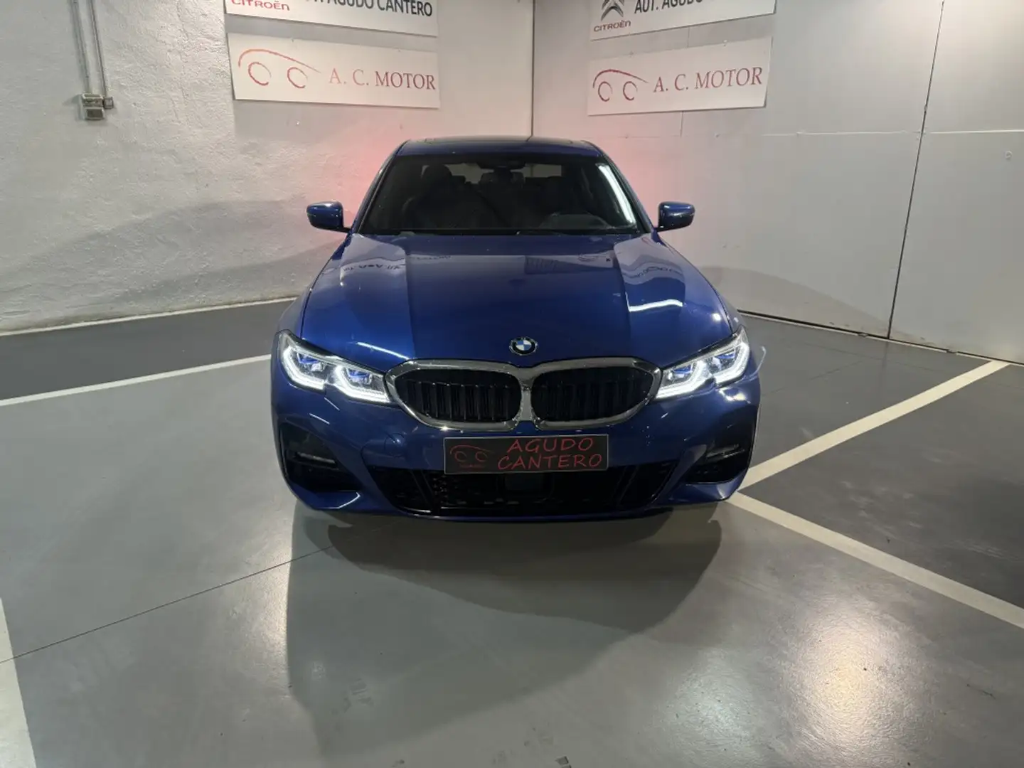 BMW 330 330iA Bleu - 2