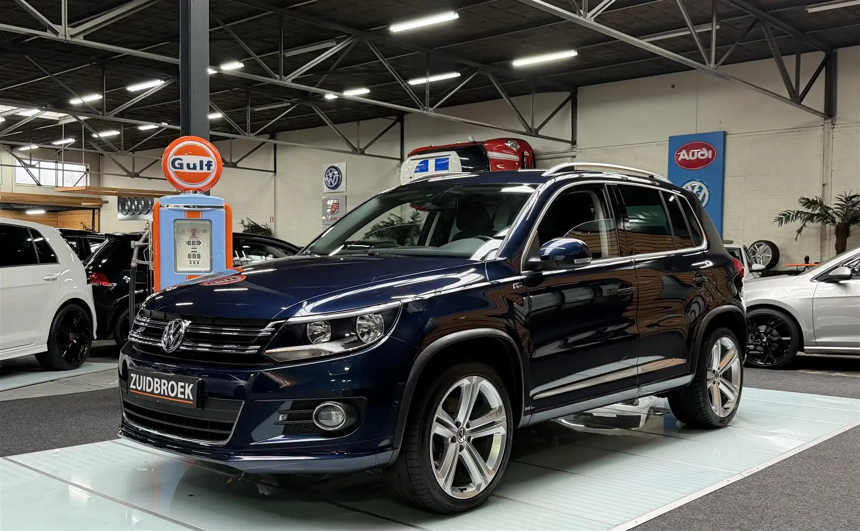 Volkswagen Tiguan 1.4 TSI R-Line 23DKM!! ZEER UNIEK!! Clima!! 19'' S Blau - 1