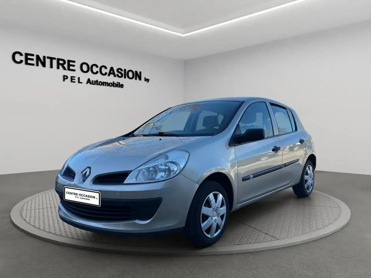 Renault Clio III 1.2 16V 75 Authentique