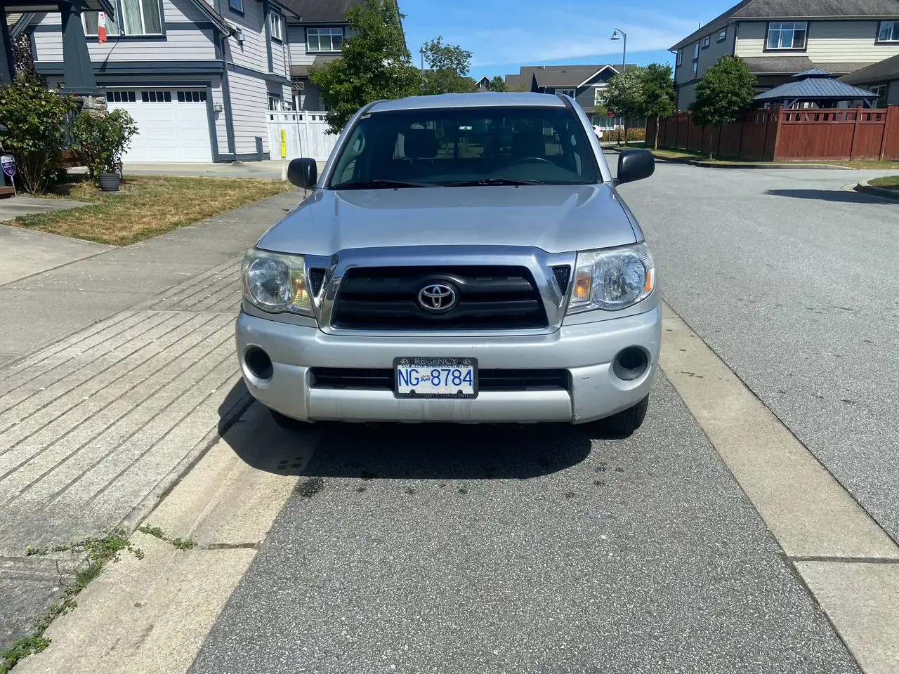 Toyota Tacoma снимка Toyota Tacoma