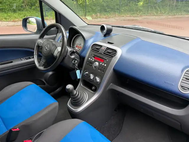 Opel Agila view 13