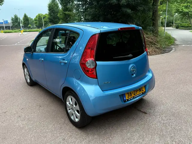 Opel Agila view 4