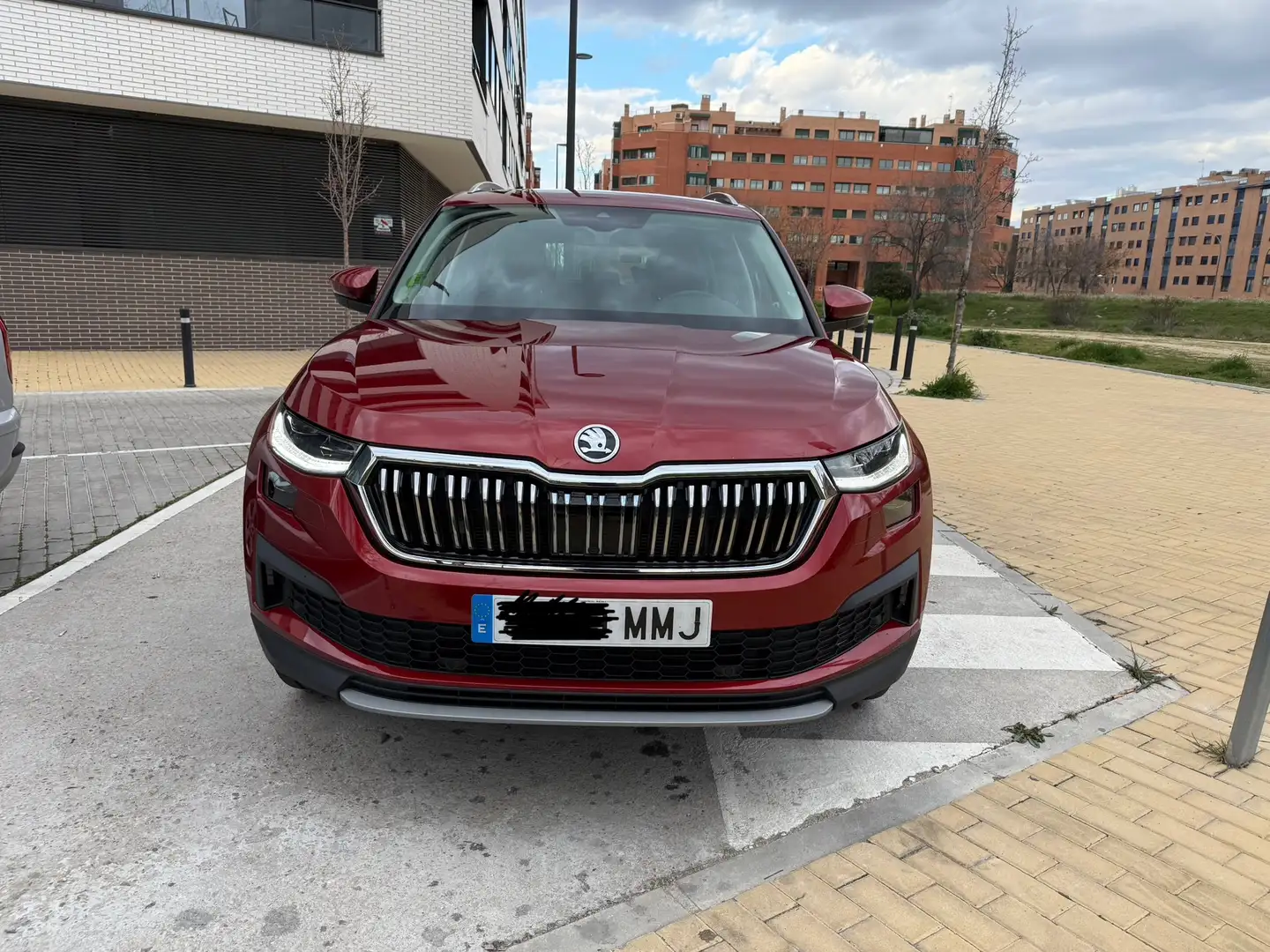 Skoda Kodiaq Kodiaq 1.5 TSI Style 4x2 DSG 110kW Style Rojo - 2