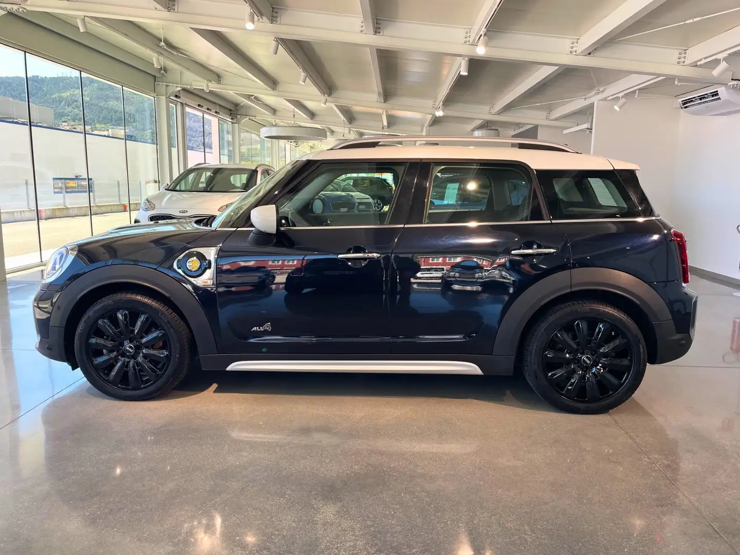 MINI Cooper SE Countryman 1.5 Business ALL4 Plug-In Hybrid *PREZZO REALE* Nero - 2