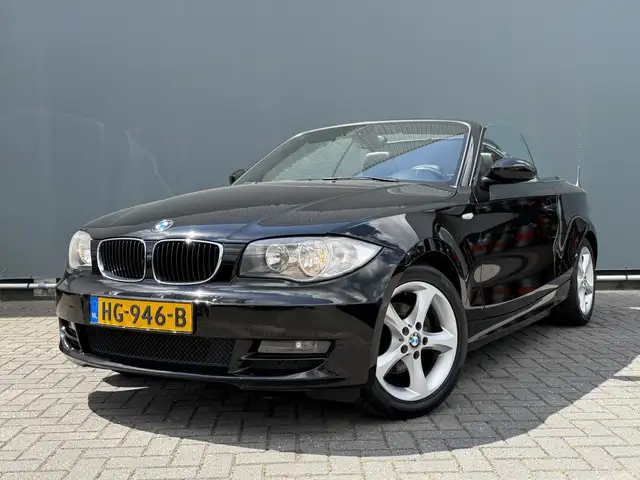 BMW 1 Series view 5