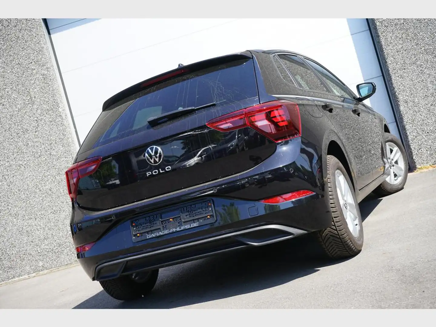 Volkswagen Polo 1.0 TSI 95 pk DSG NAVI / APP CONNECT / ALU Negro - 2