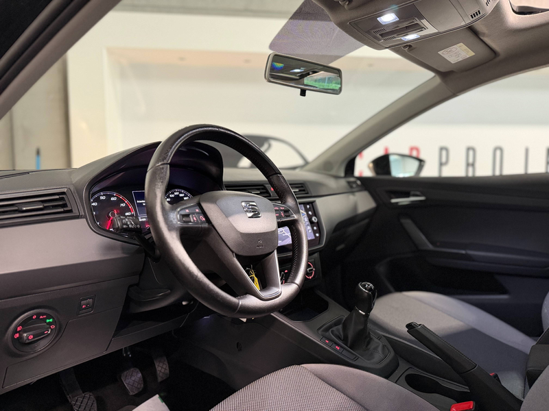 SEAT Ibiza 1.0 TSI, Toit Ouvrant, Car-Play, GPS, Capteurs AR — photo 14