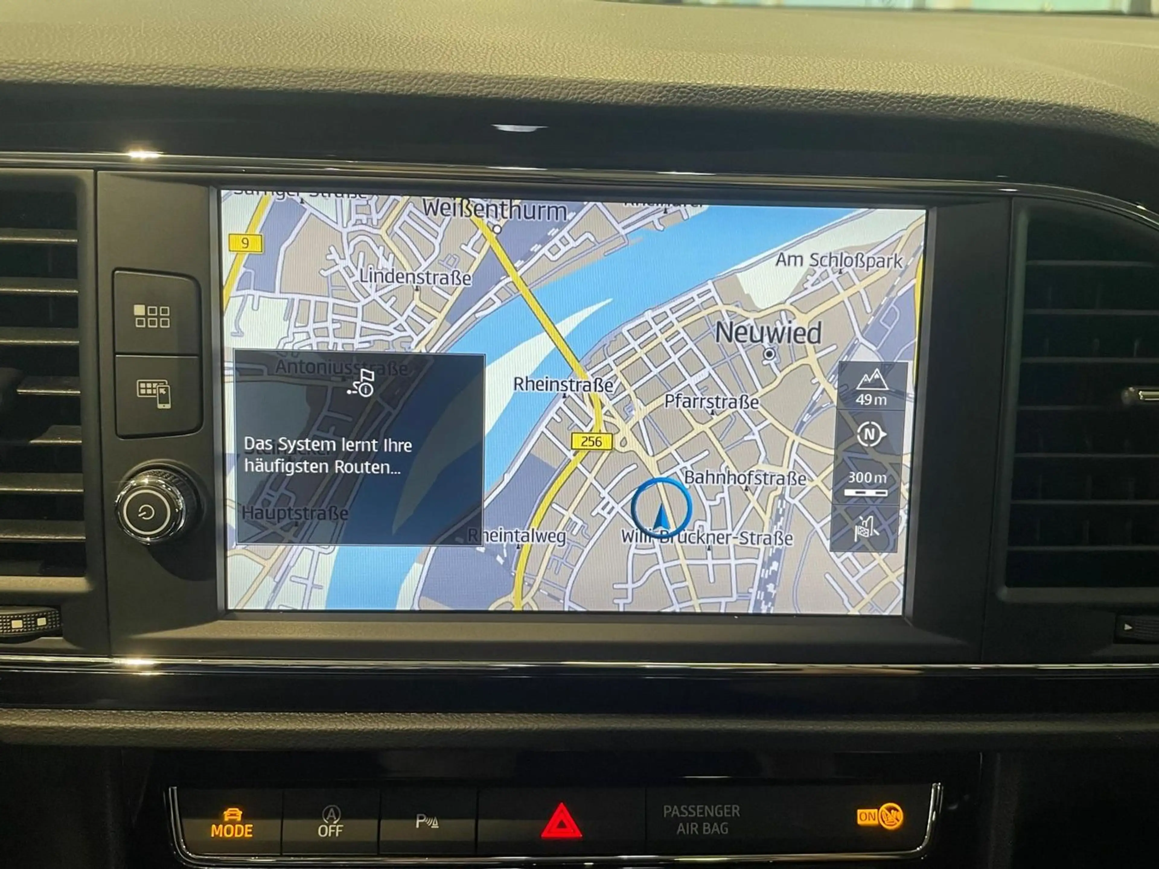 SEAT Leon FR Panorama — photo 15