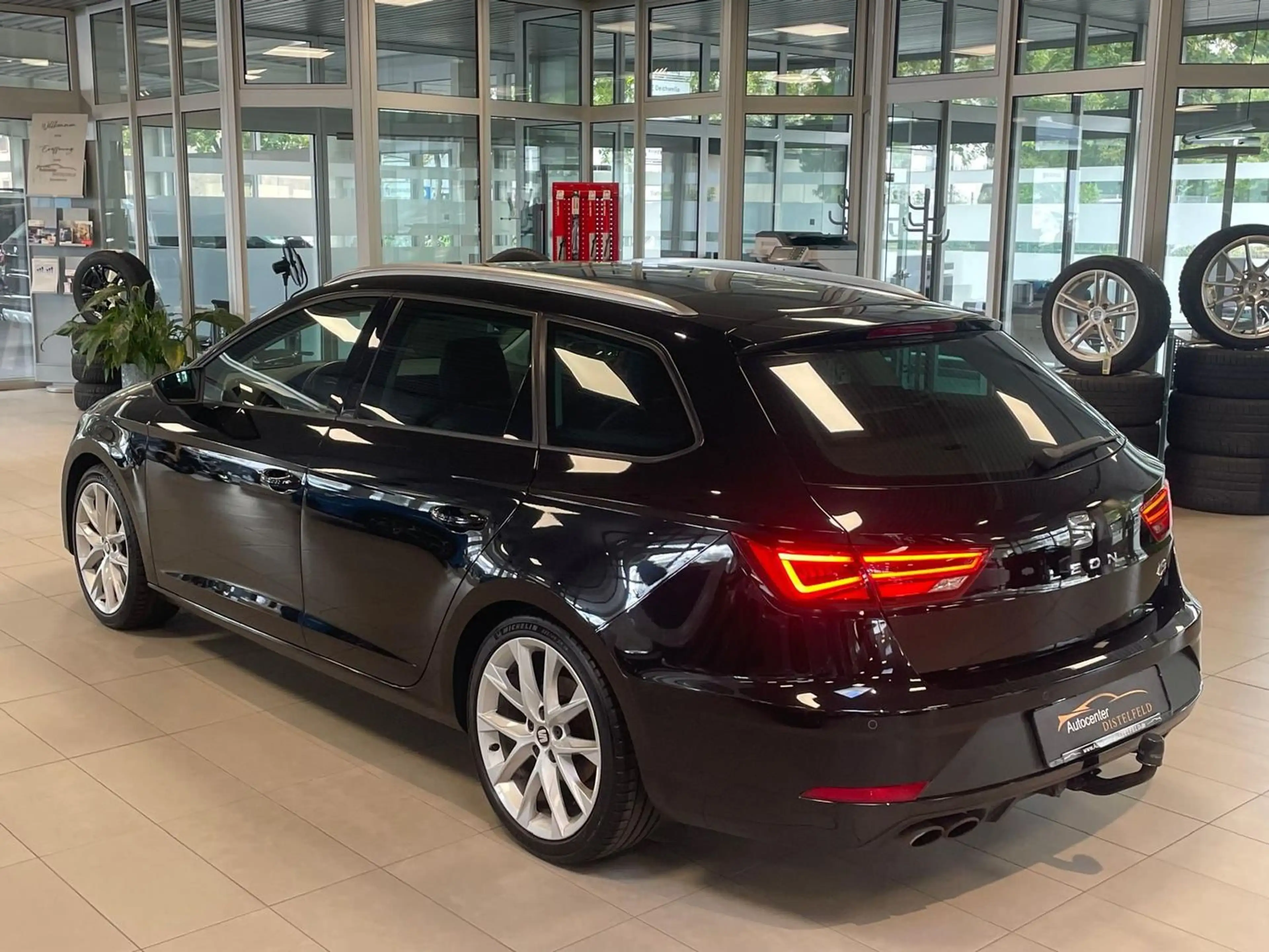 SEAT Leon FR Panorama — photo 5