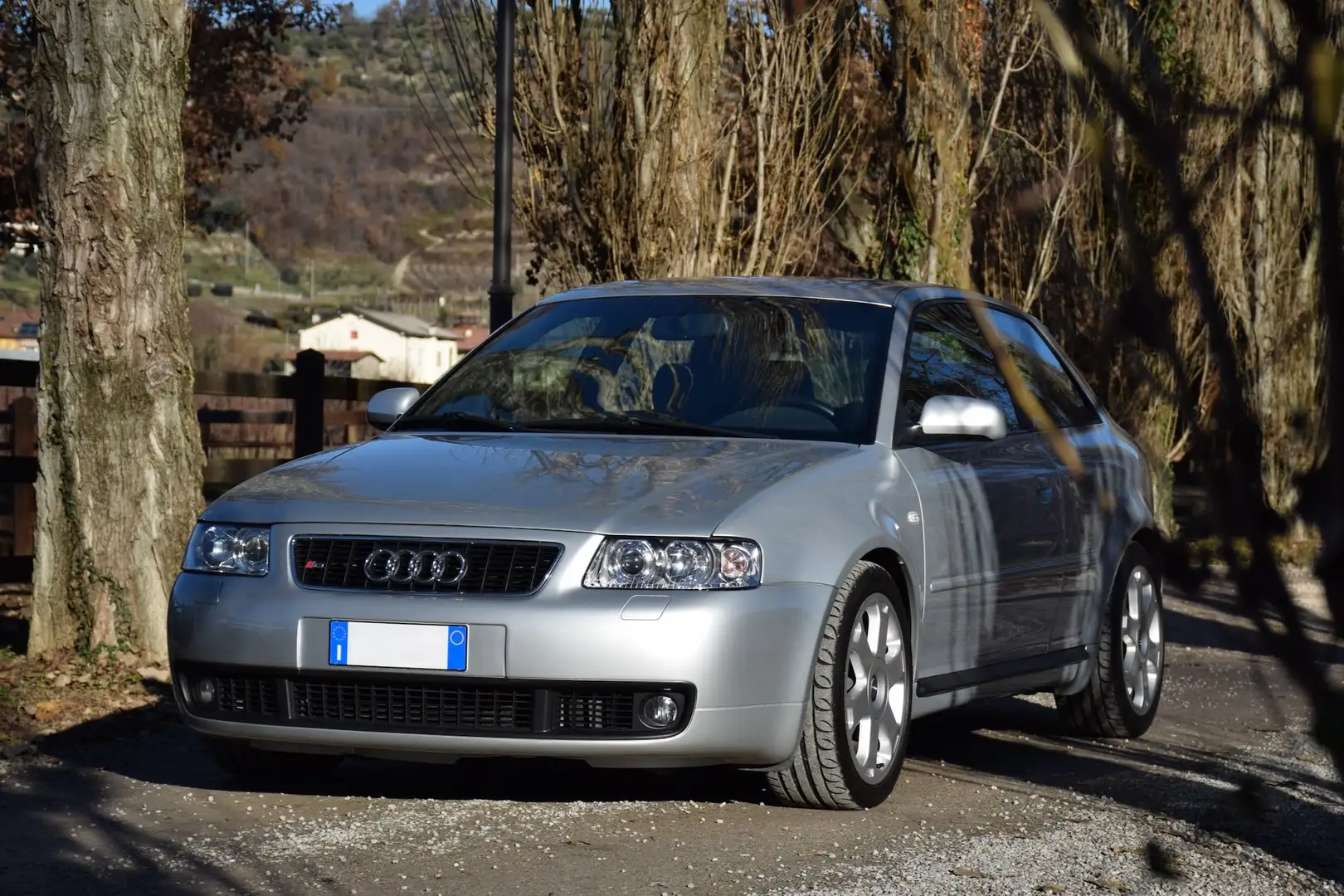 Audi S3 1.8 quattro srebrna - 1