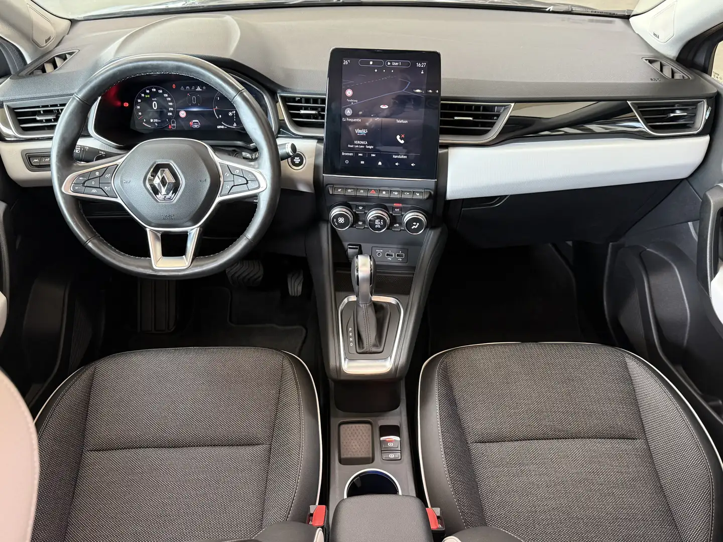 Renault Captur 1.3 TCe 155 Edition One | 9,3" Navi | Bose | 18" | Grijs - 2