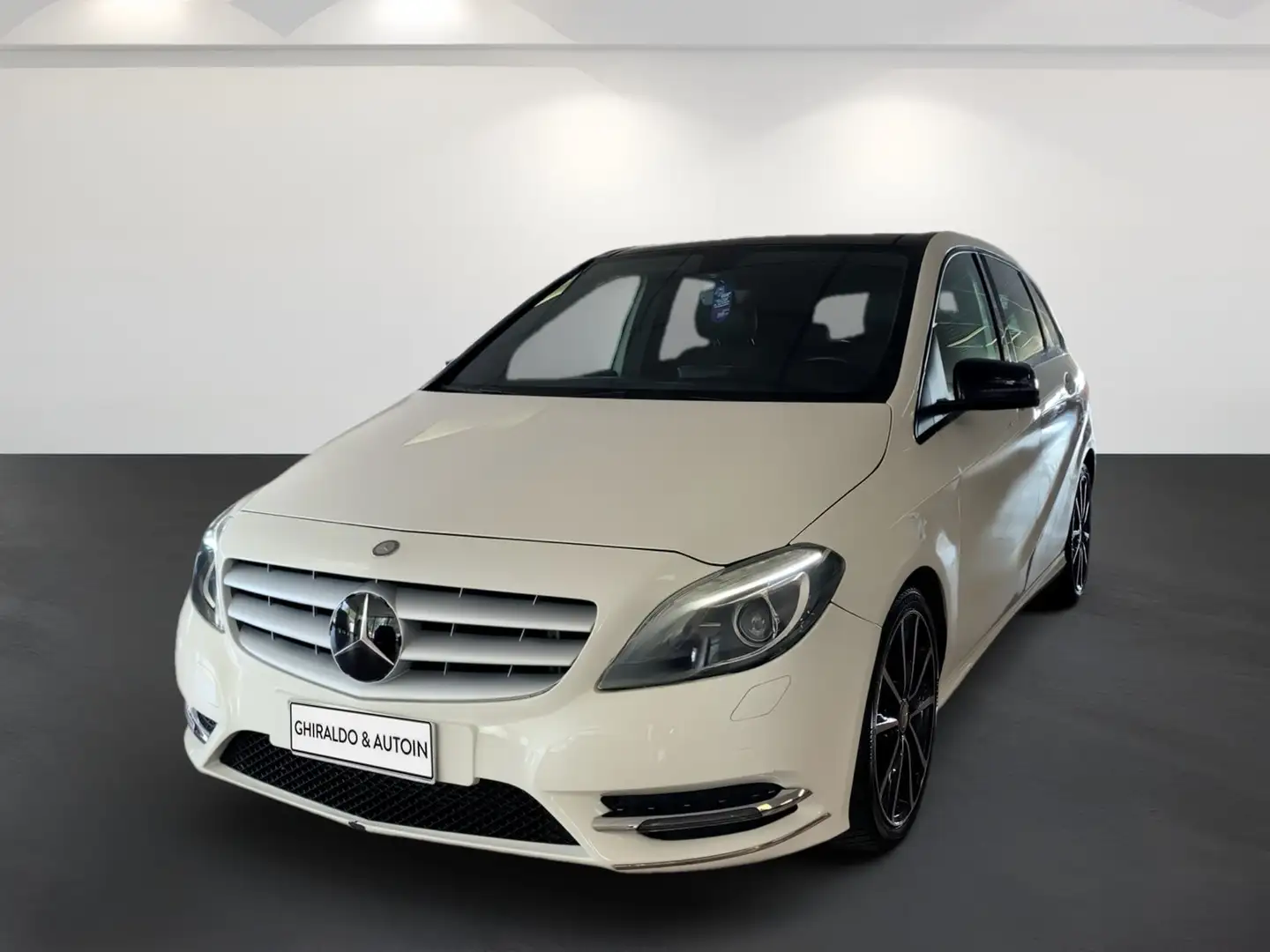 Mercedes-Benz B 180 - T246/T242 B 180 cdi Premium auto Bianco - 2