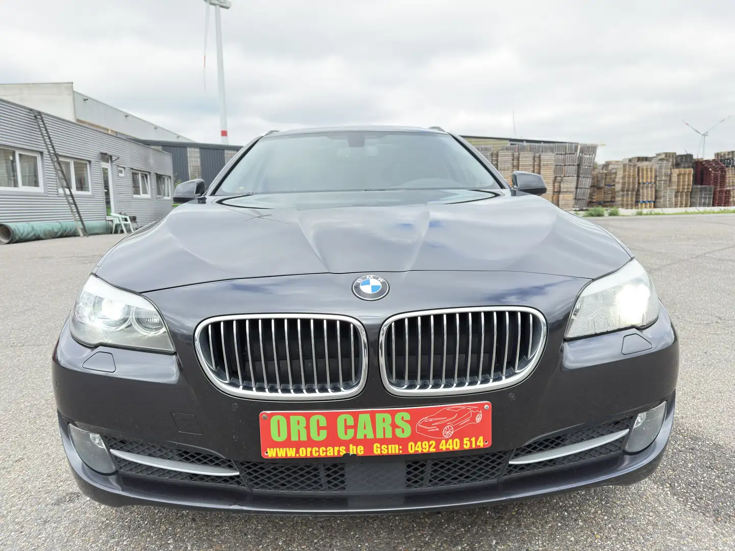 BMW 525 d Aut. Navi Xenon Leder Pano Executive GARANTIE Gris - 2