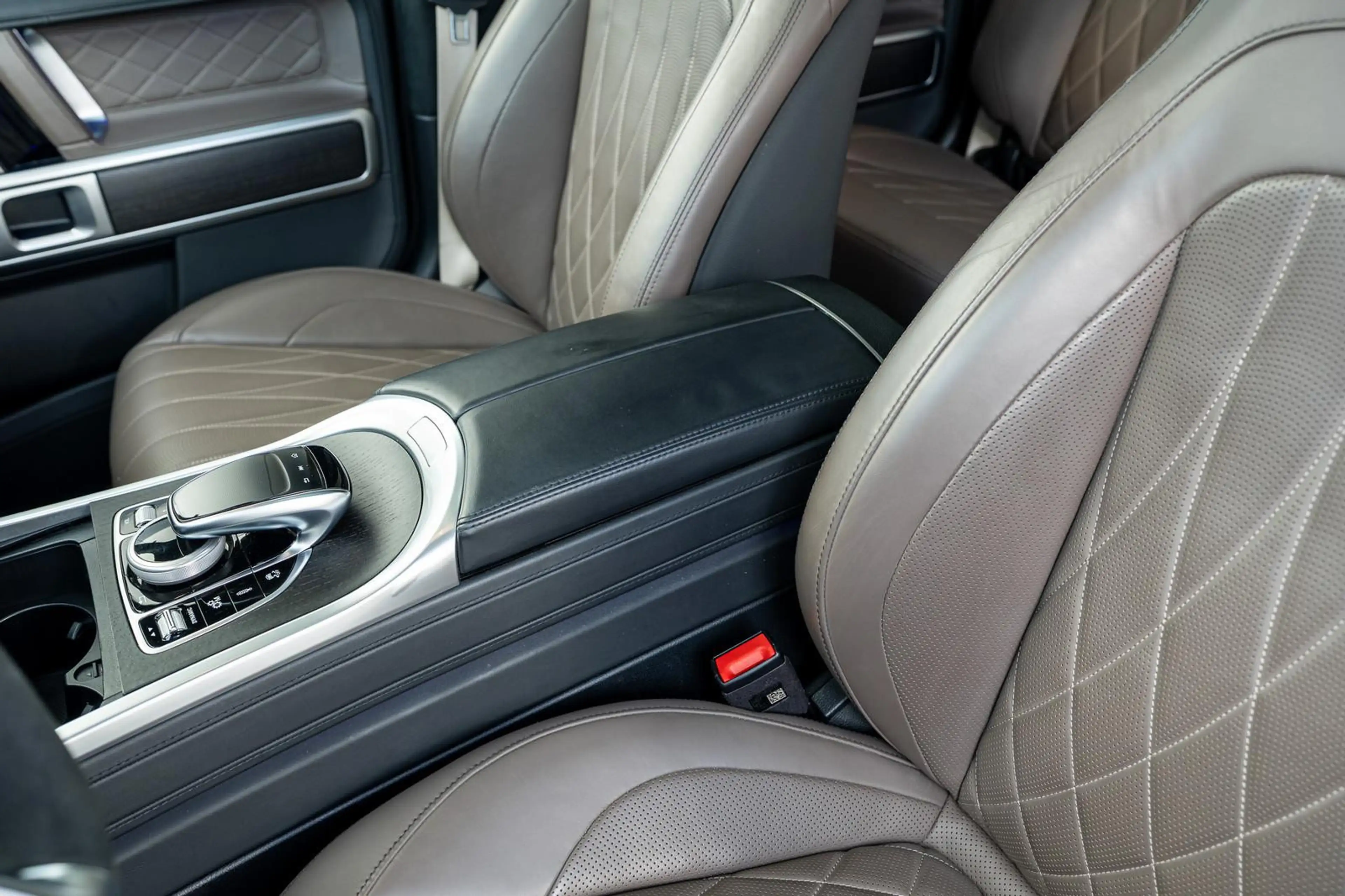 Mercedes-Benz G 63 AMG AMG G63 *DriversPackage*360Grad*MB-Garantie* — photo 16