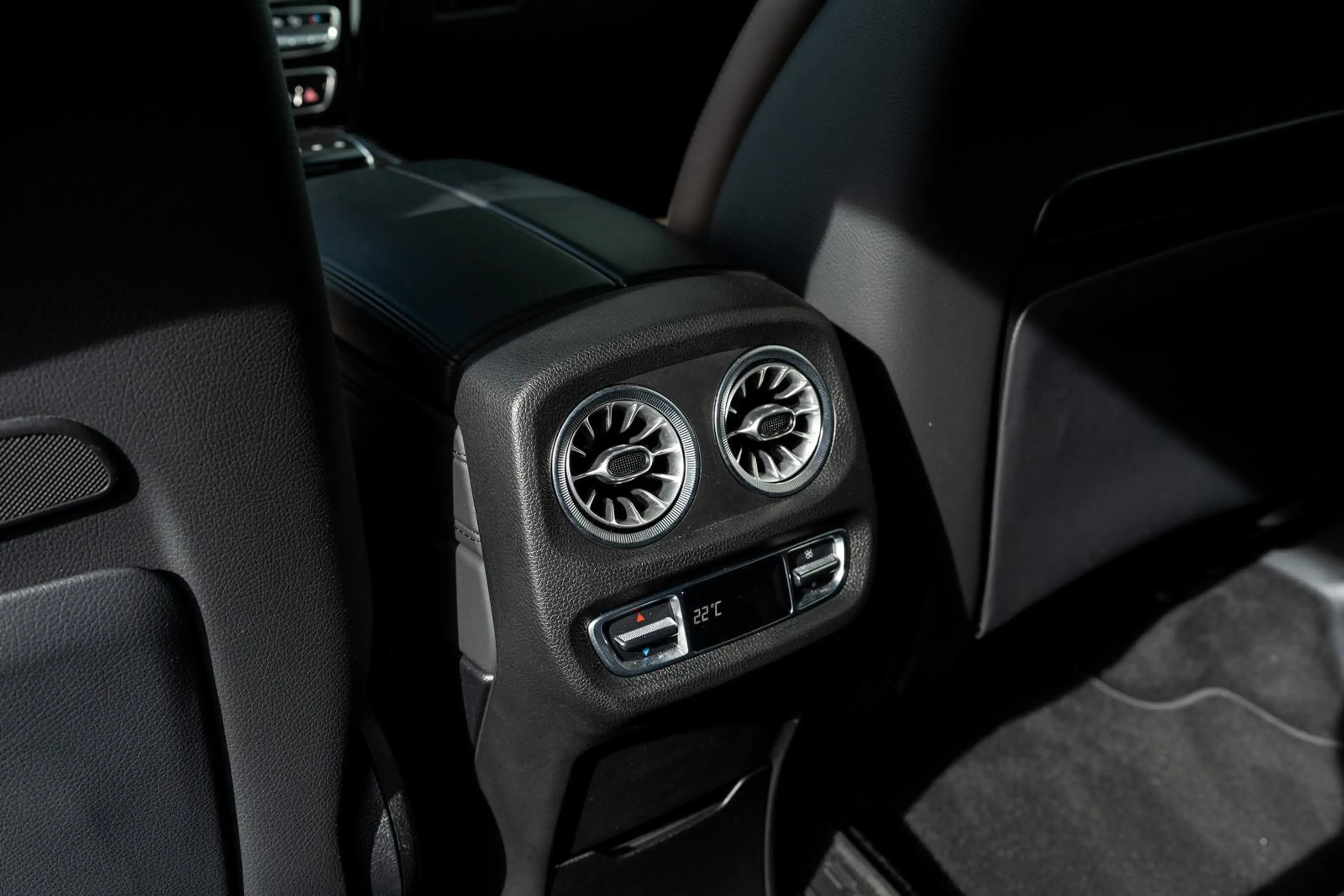 Mercedes-Benz G 63 AMG AMG G63 *DriversPackage*360Grad*MB-Garantie* — photo 37