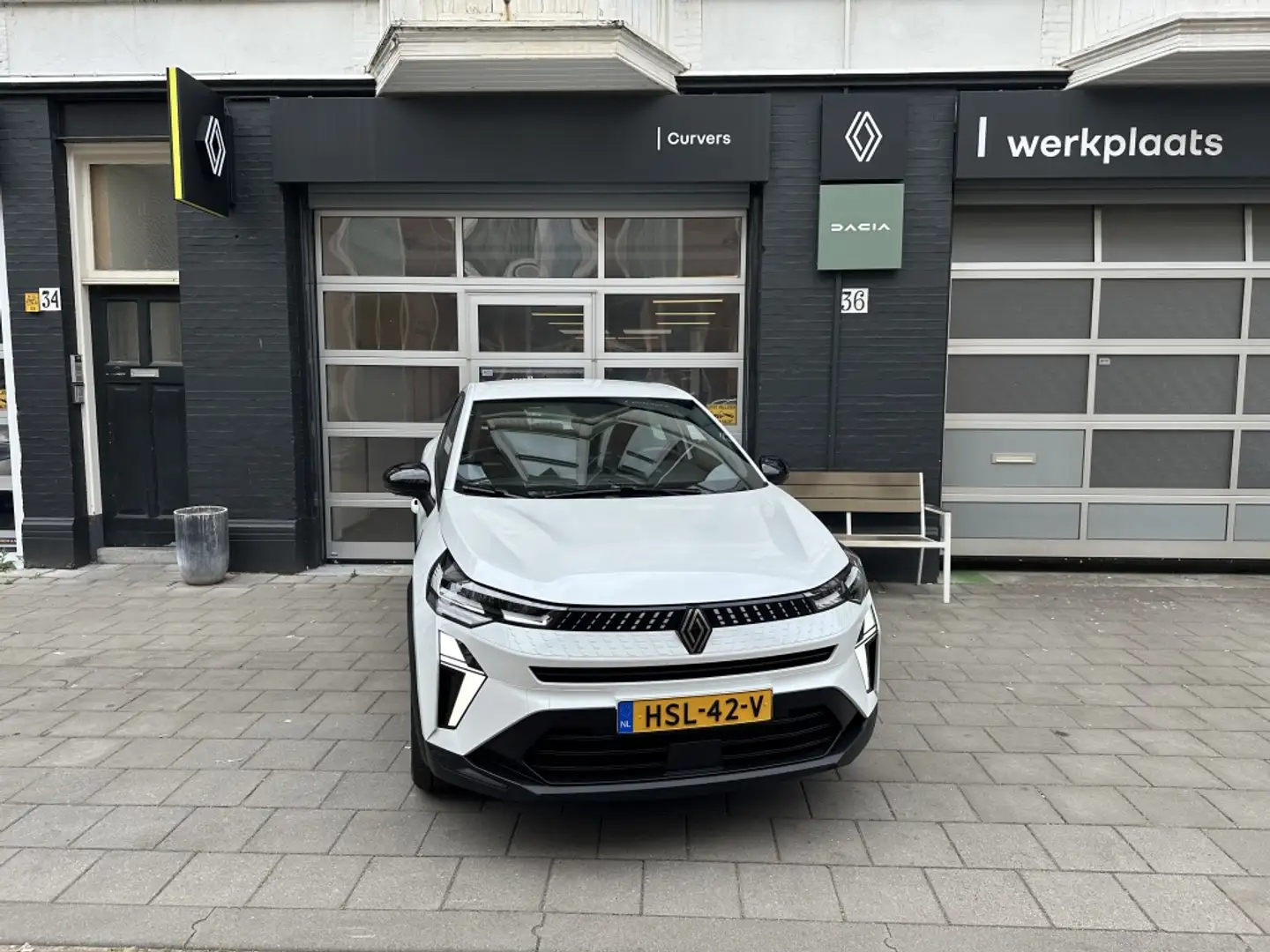 Renault Captur 1.3 mh 160 techno Wit - 1