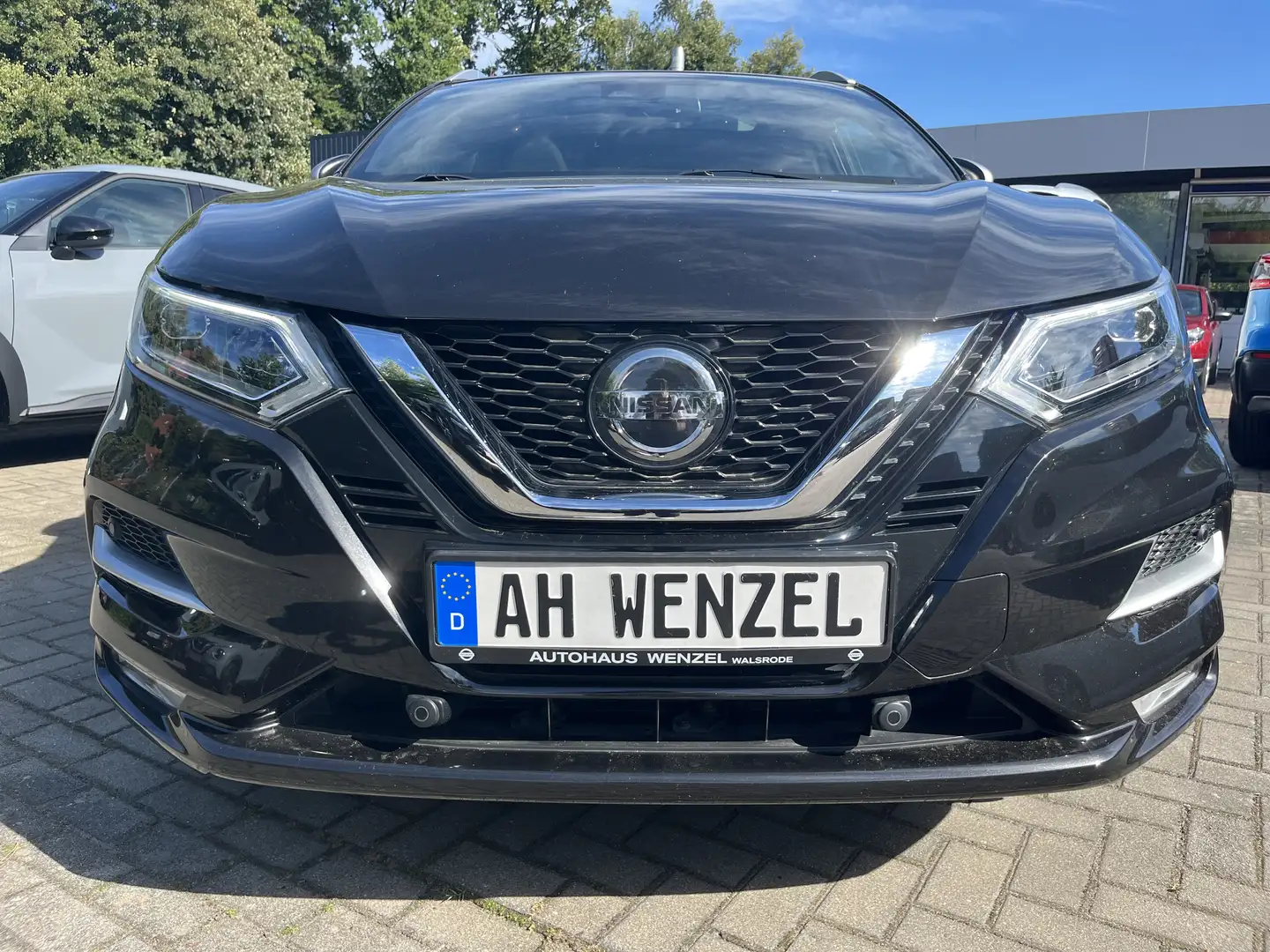 Nissan Qashqai 1.7 dCi X-tronic Tekna+ 4x4, Leder, LED, PGD Noir - 2