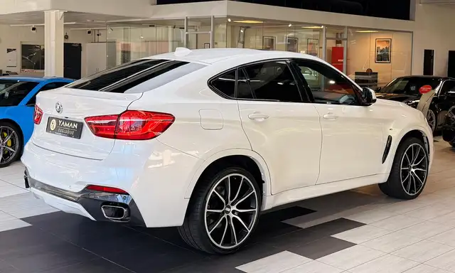 BMW X6 view 7