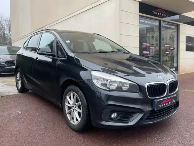 BMW 116 SERIE F45 216d 116 ch Lounge // CARPLAY