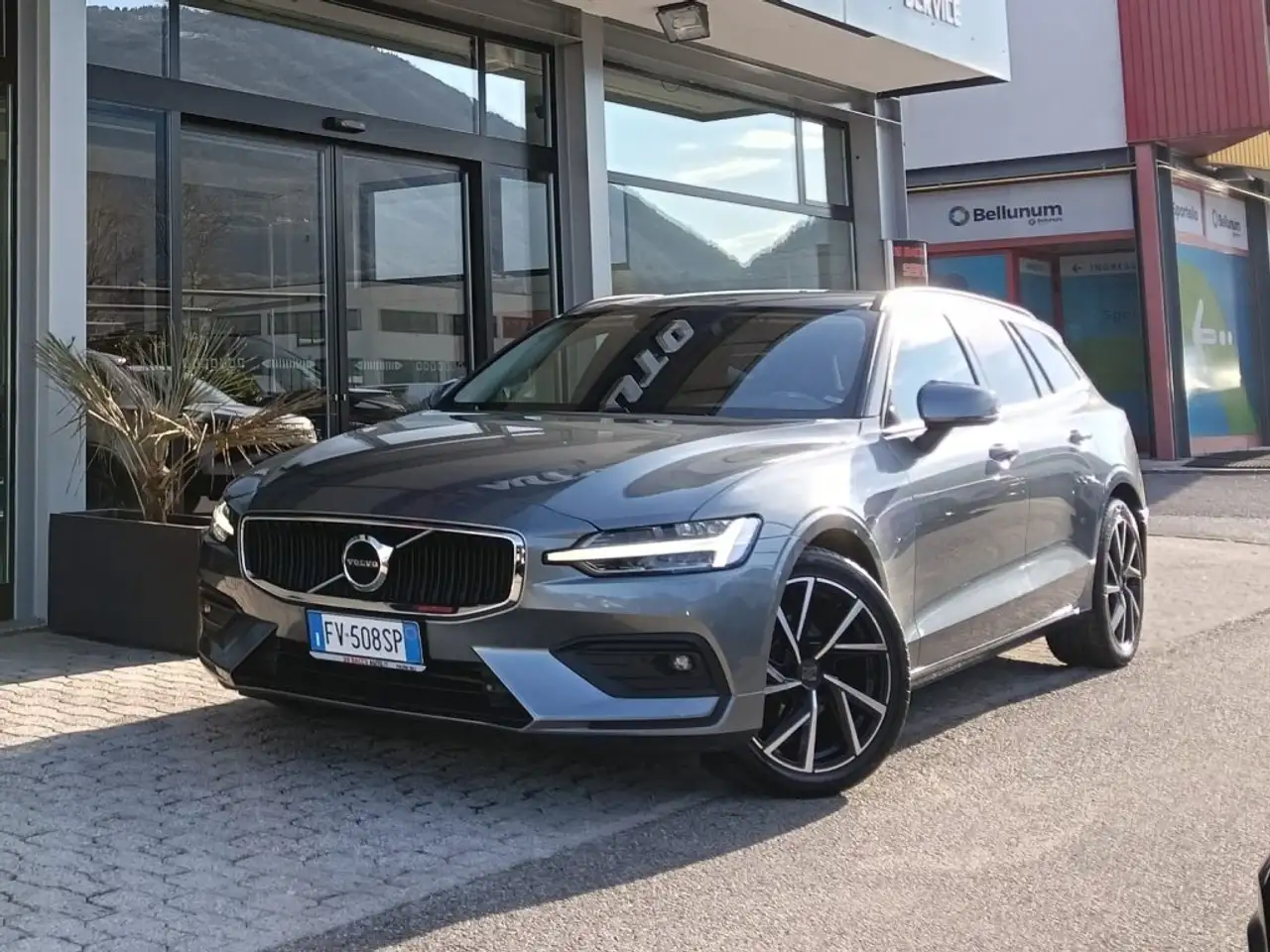 Volvo V60 D3 150 CV Geartronic (CERCHI 18)