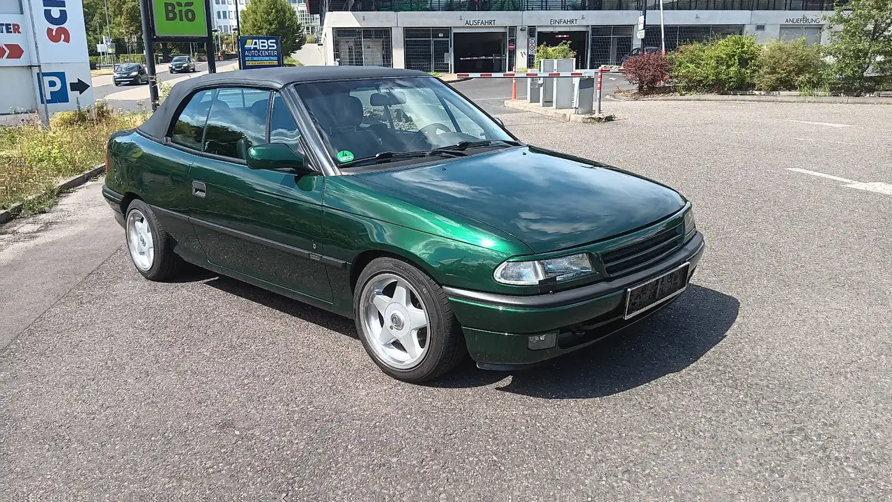 Opel Astra 1.6 Cabrio, foto 2