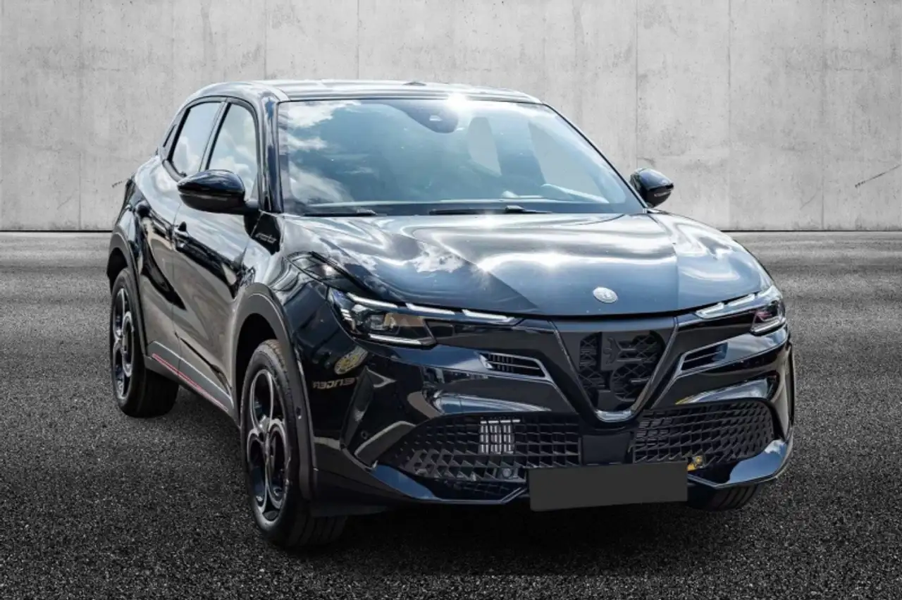 Alfa Romeo Junior 2025