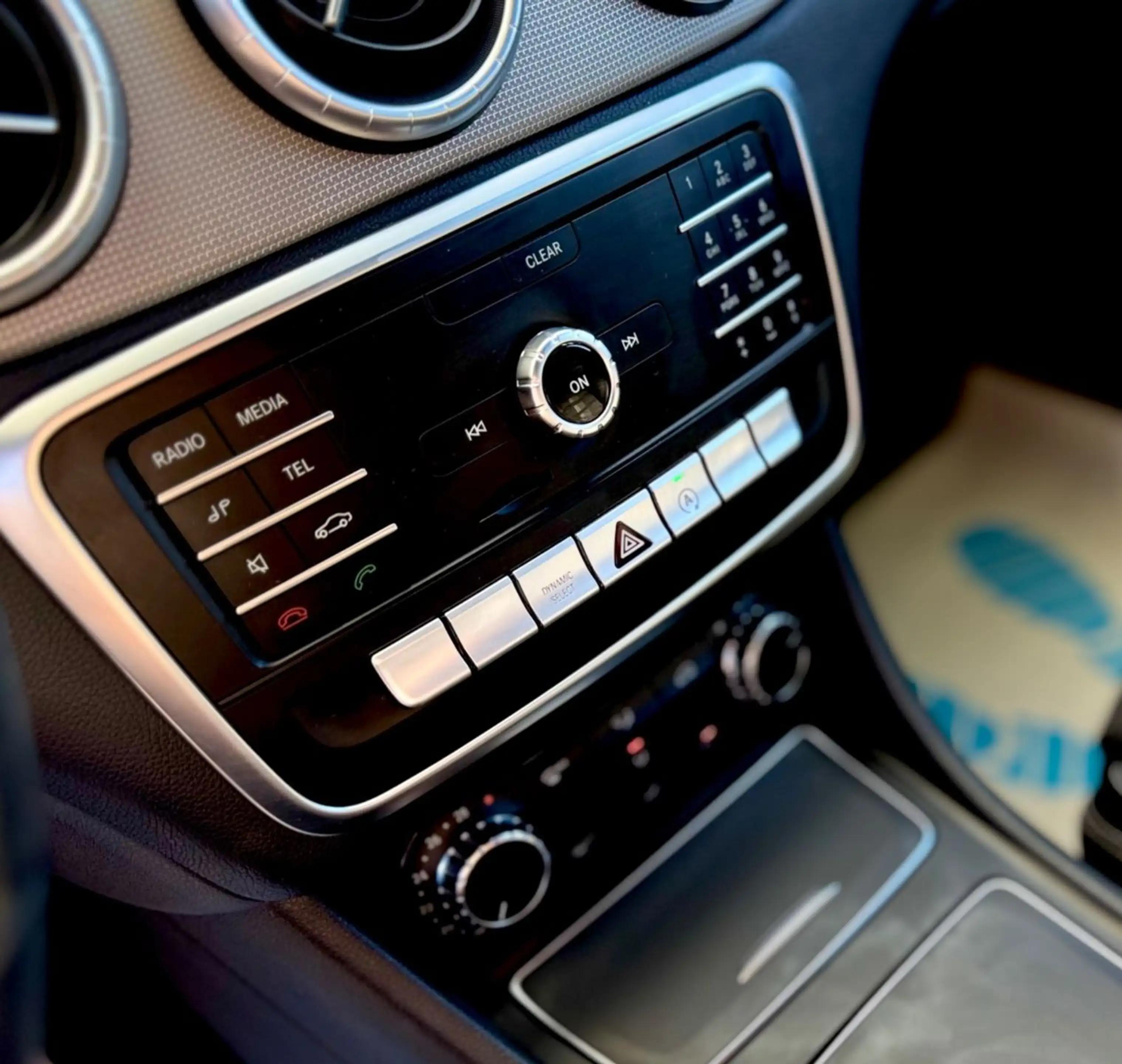 Mercedes-Benz CLA 220 4Matic Coupe Night-Paket Sport RKam — photo 13