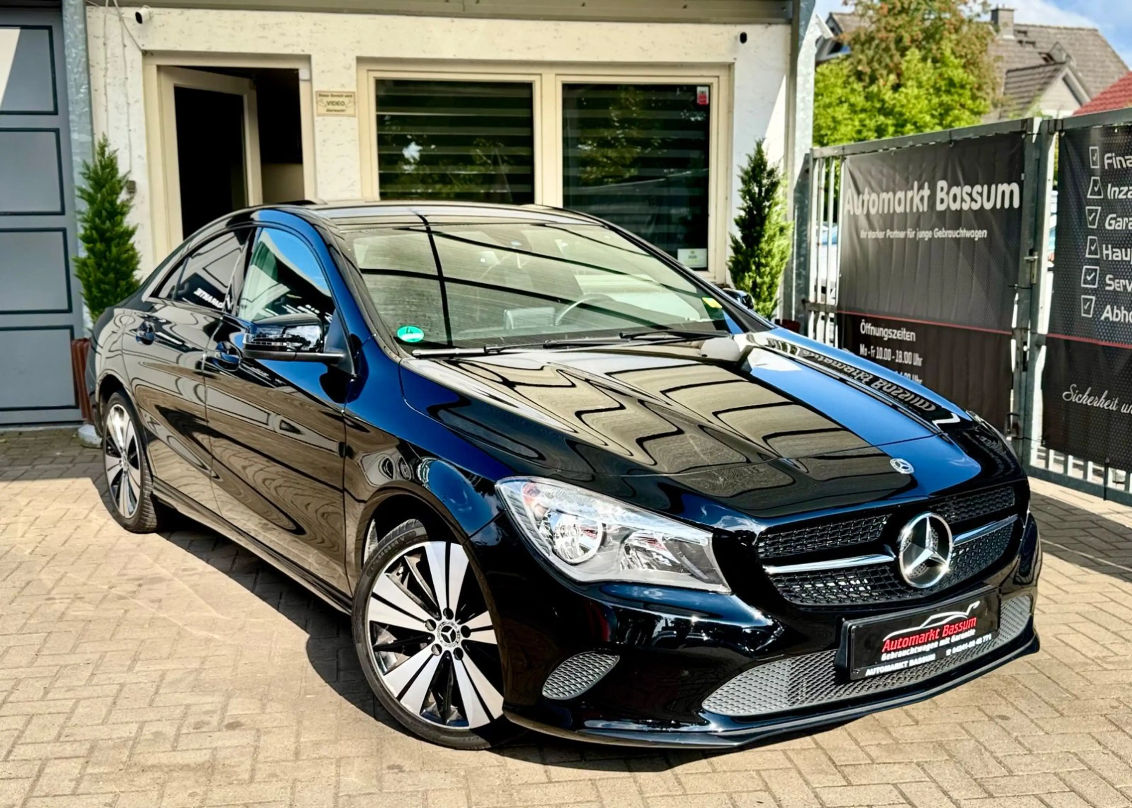 Mercedes-Benz CLA 220 4Matic Coupe Night-Paket Sport RKam — photo 3
