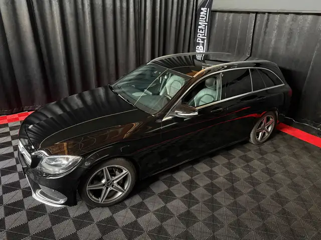 Mercedes-Benz C-Class view 9