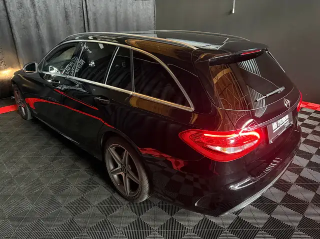 Mercedes-Benz C-Class view 19