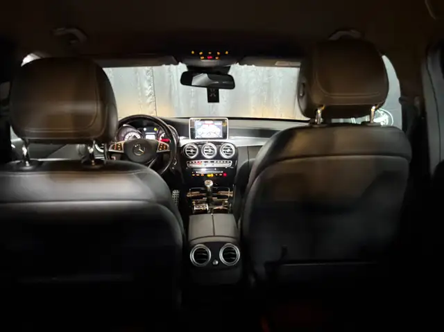 Mercedes-Benz C-Class view 22