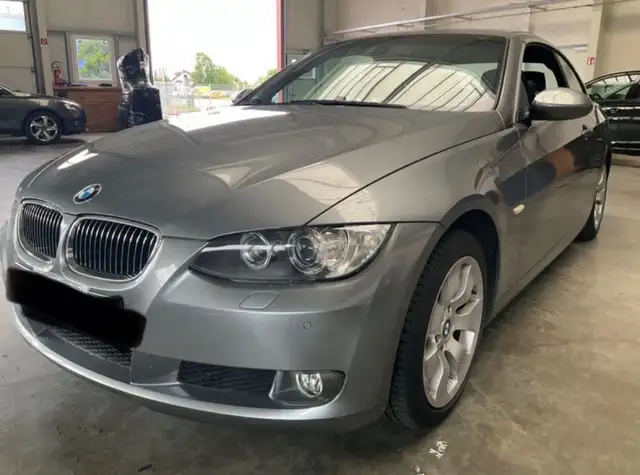 BMW 325 (E93) 325IA 218CH LUXE