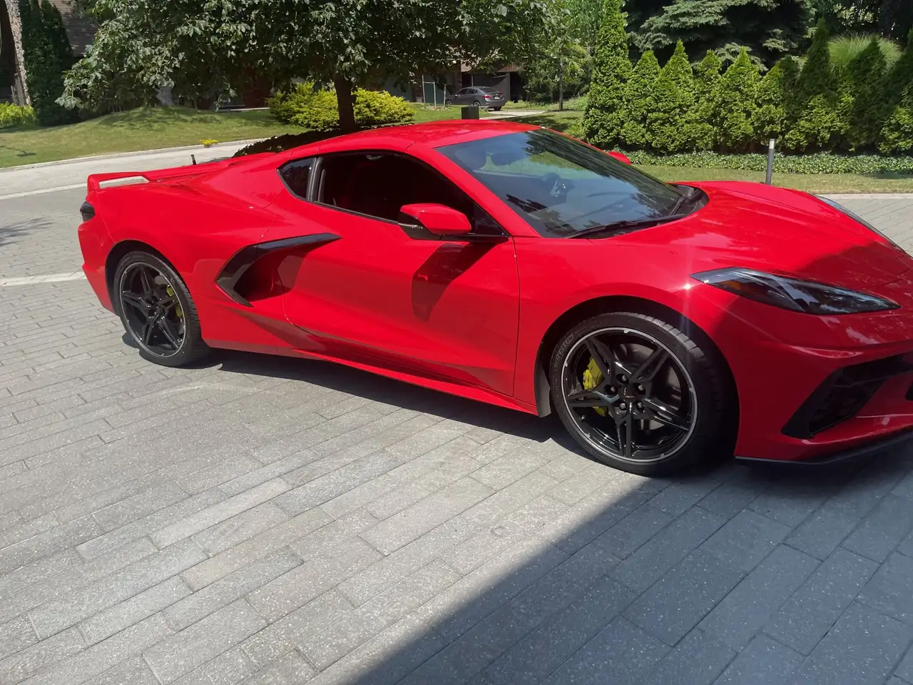 Chevrolet Corvette снимка Chevrolet Corvette