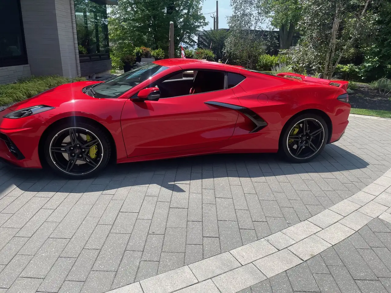 Chevrolet Corvette снимка Chevrolet Corvette