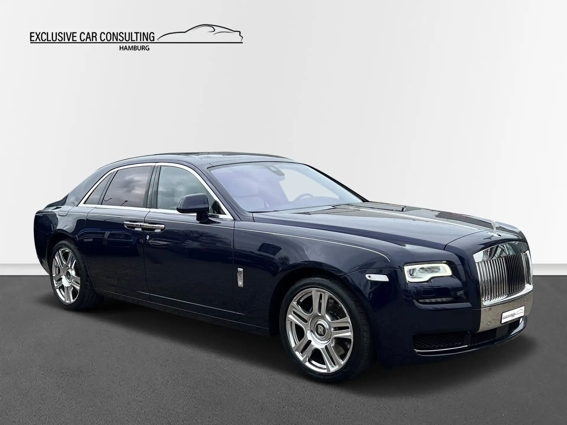 롤스로이스 고스트 2015 네이비 사진 3