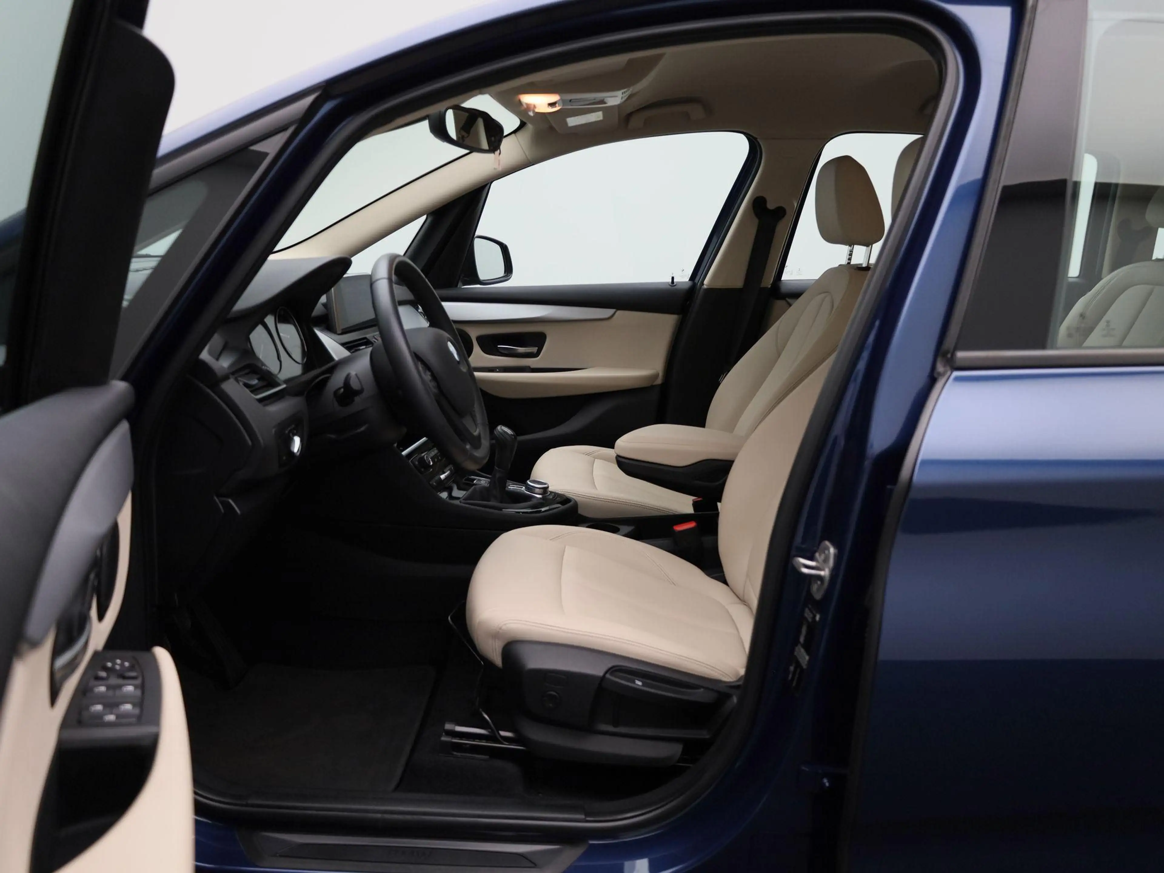 BMW 216 2 Reeks Gran Tourer 216i (80kW) — photo 9