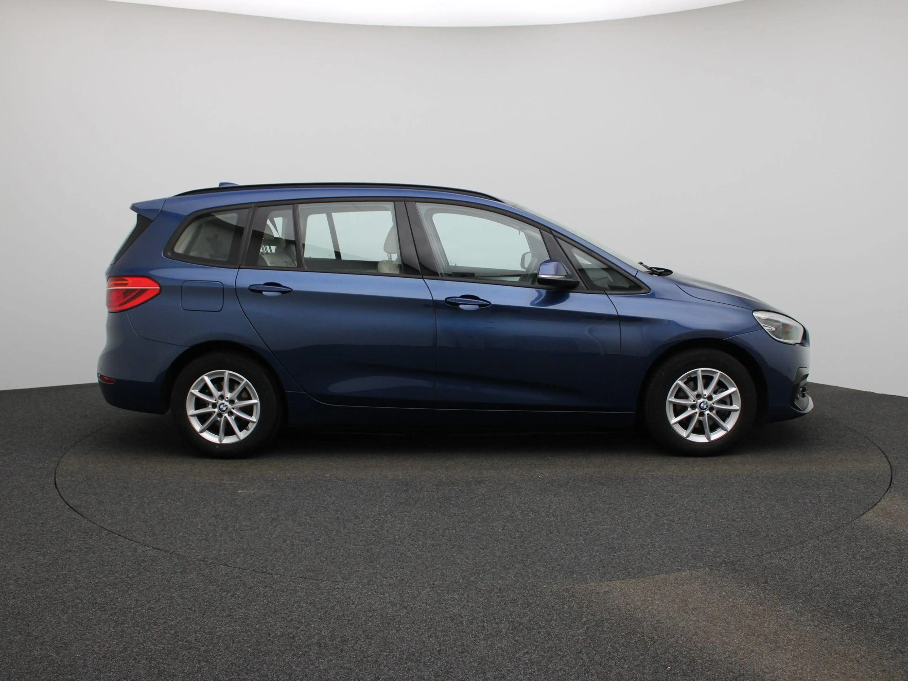 BMW 216 2 Reeks Gran Tourer 216i (80kW) — photo 6