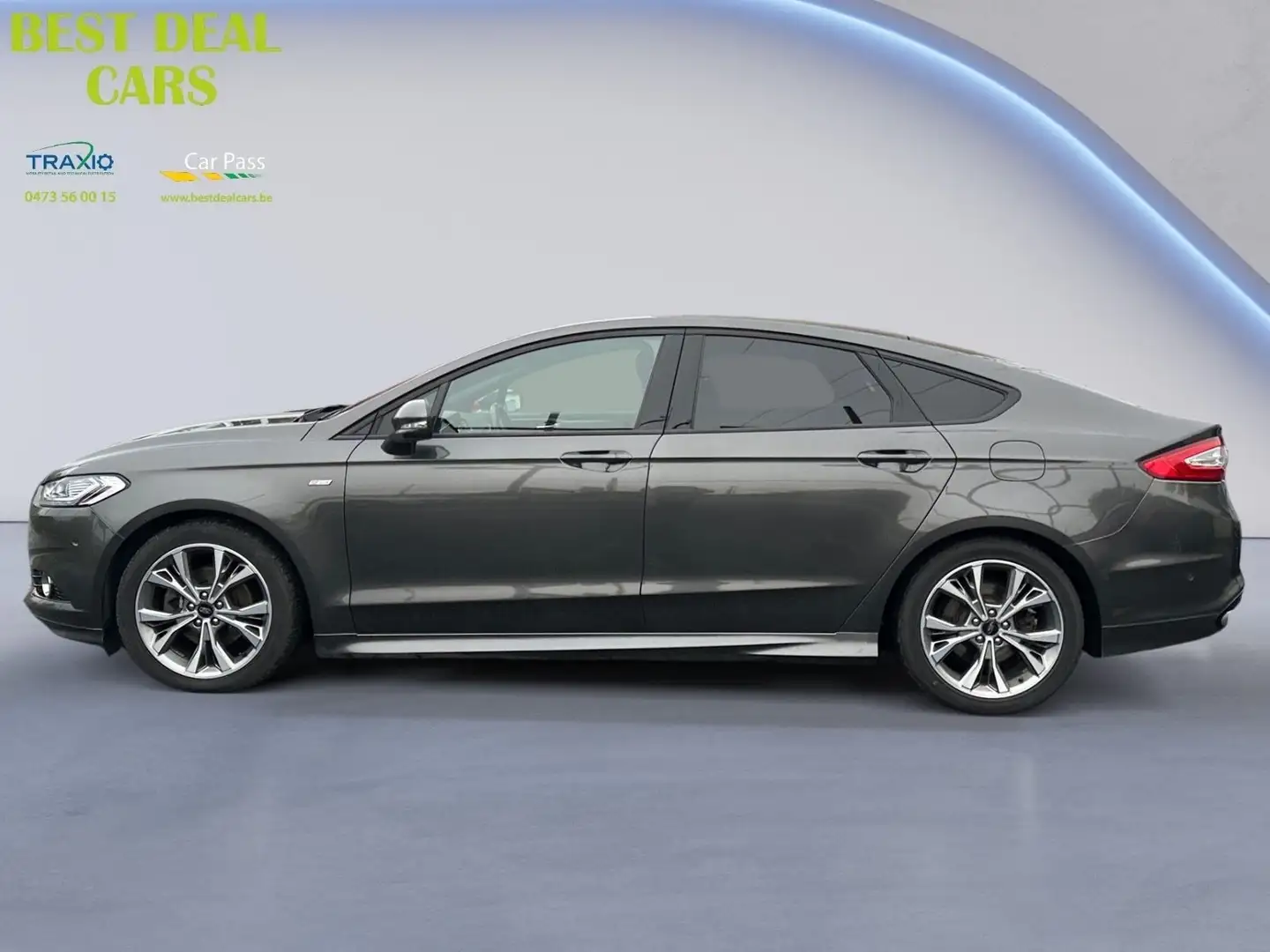 Ford Mondeo Mondeo 2.0 TDCi PowerShift-Aut Allrad Vignale Gris - 2