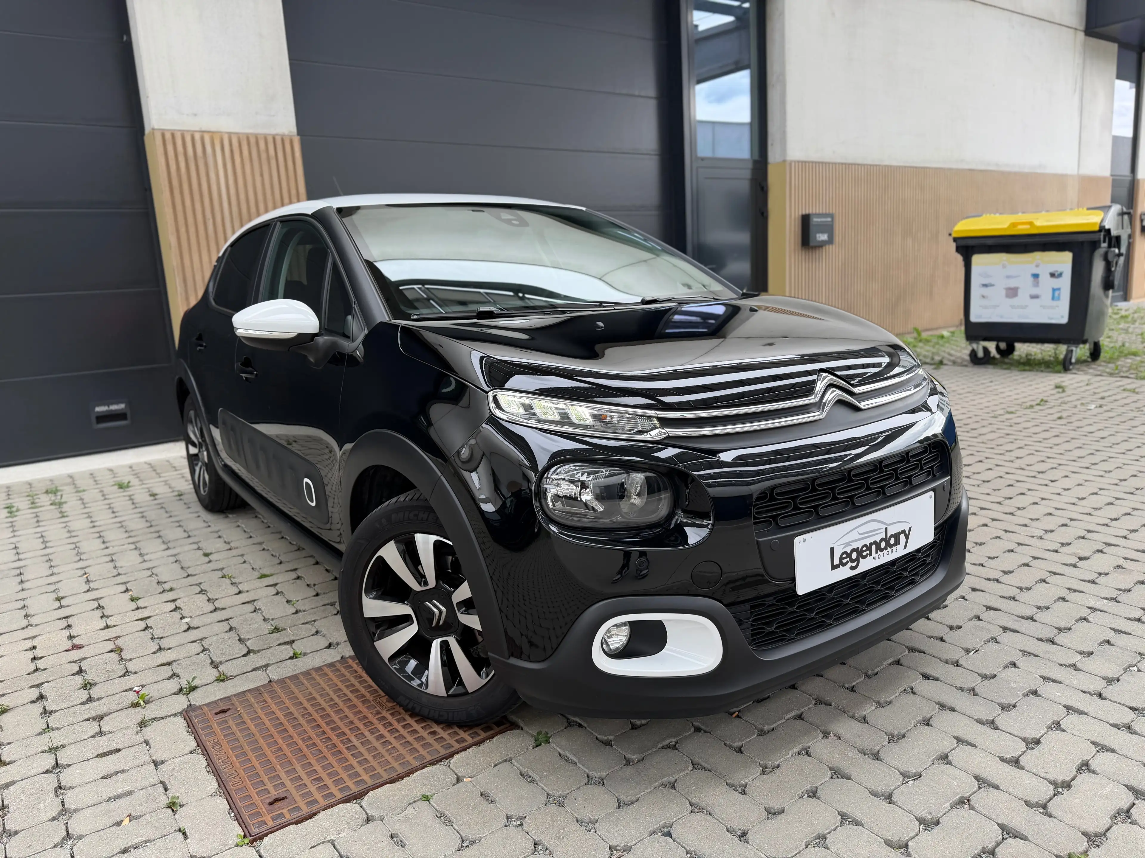 Citroen C3 C3 1.2i PureTech Shine S — photo 7