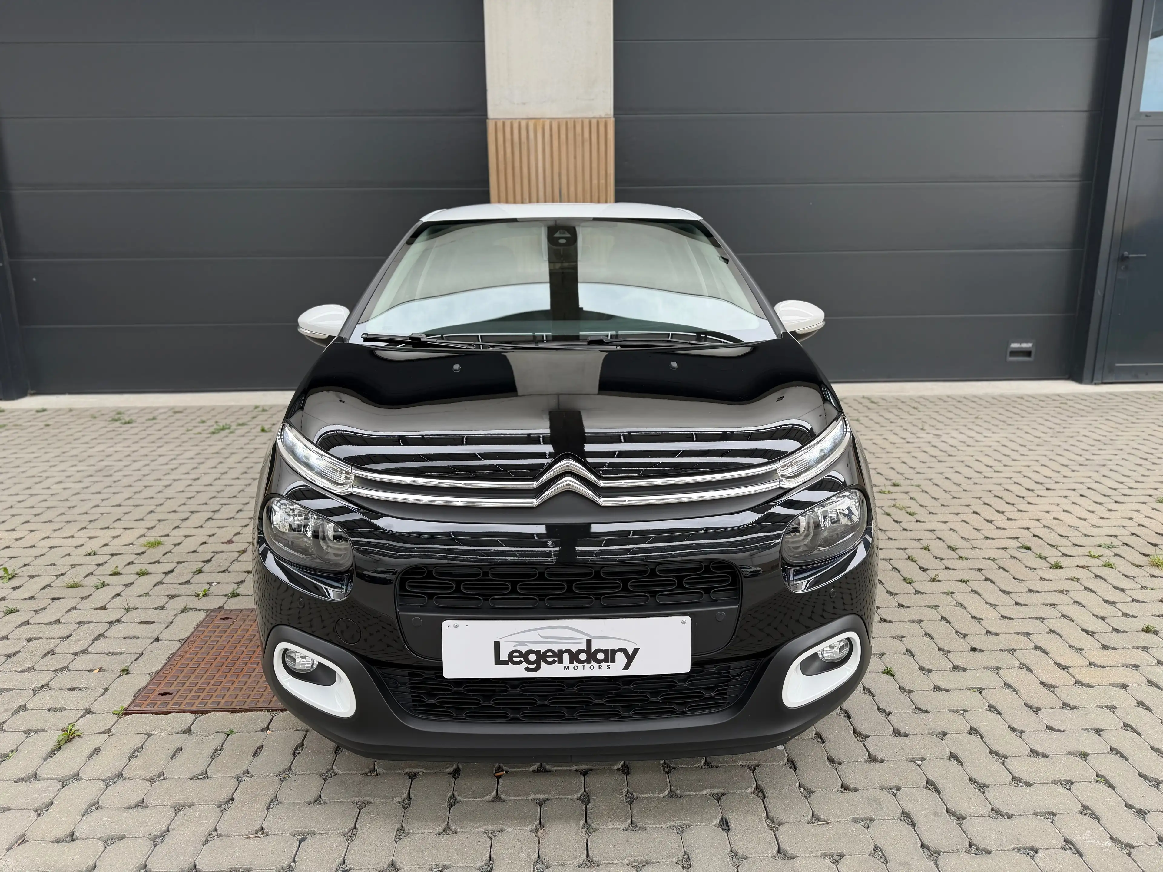 Citroen C3 C3 1.2i PureTech Shine S — photo 8