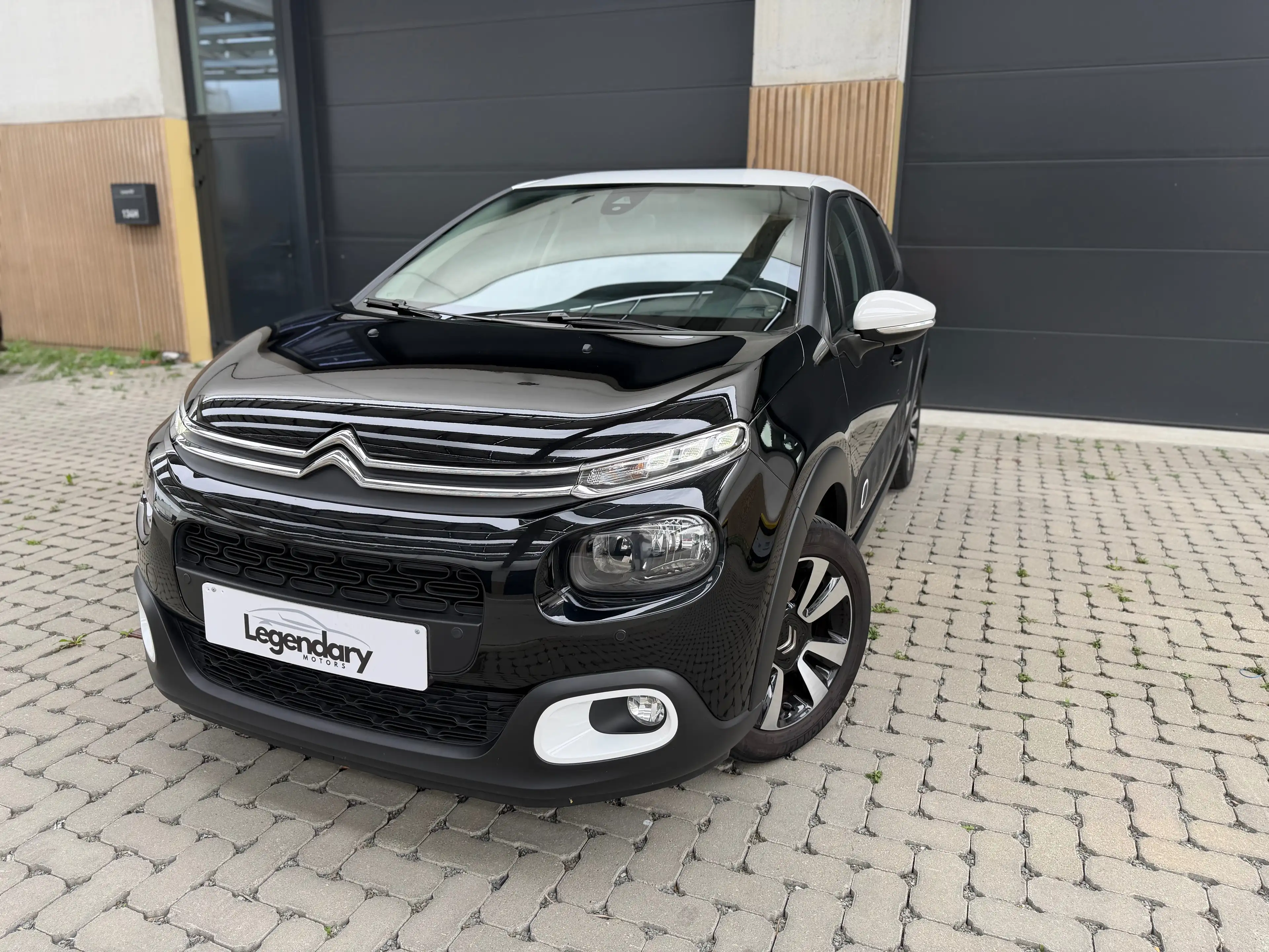 Citroen C3 C3 1.2i PureTech Shine S