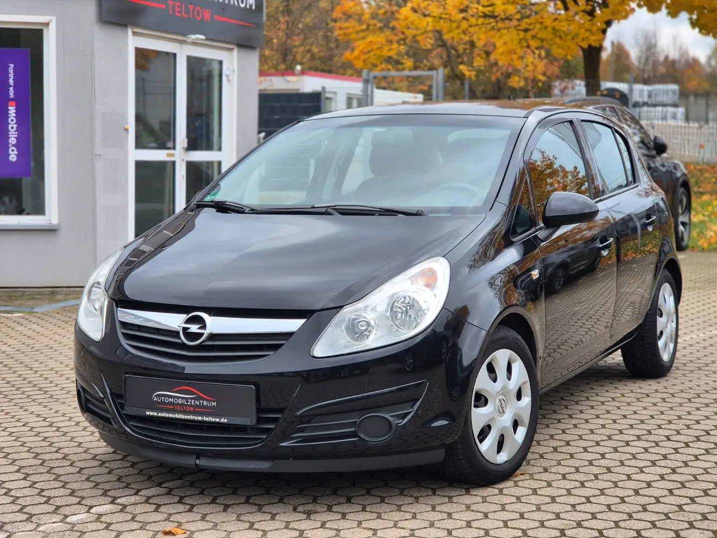 Opel Corsa D 1.2 Edition 5-Türer *Winter-Paket Klima Schwarz - 1