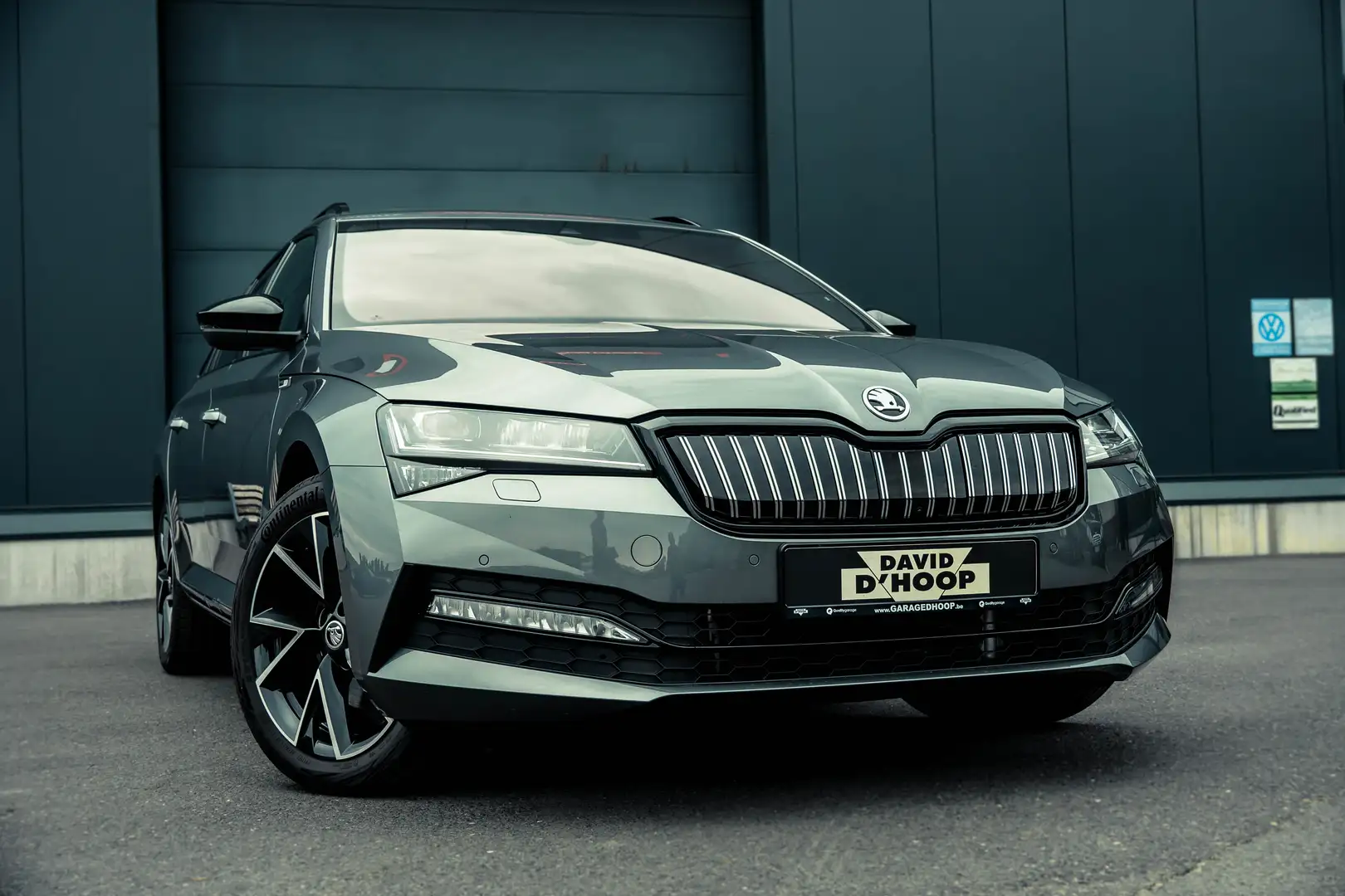 Skoda Superb 1.4 TSI PHEV | DSG | SPORTLINE | NEW | PANO | Gris - 2